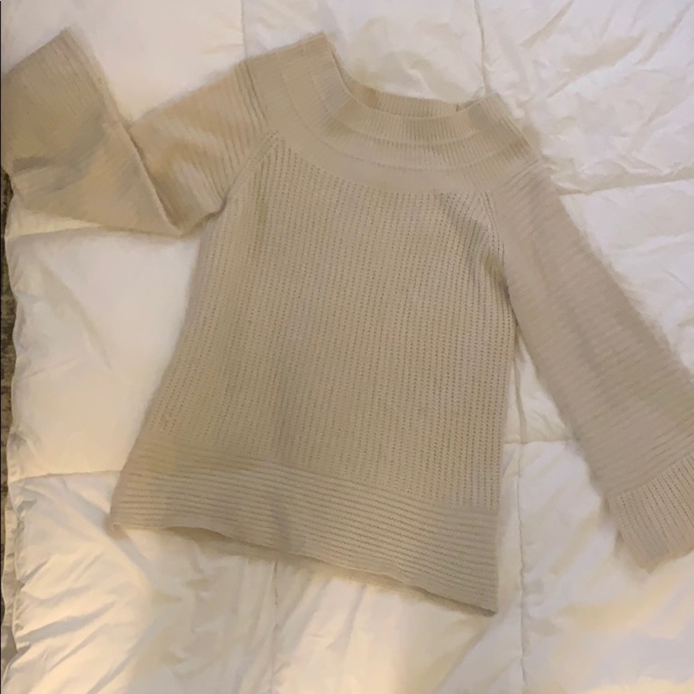 Umgee tan sweater